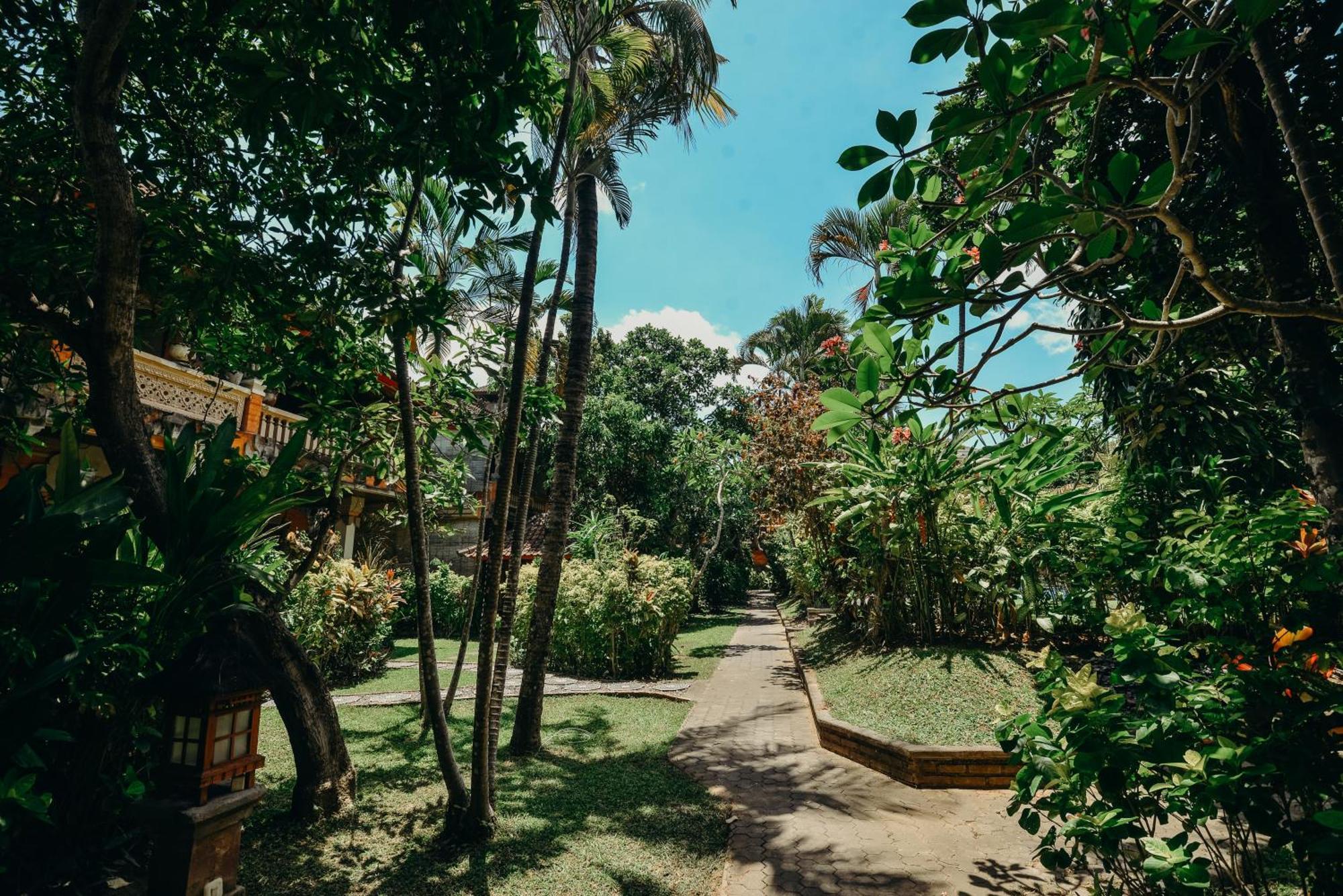Three Brothers Bungalows & Villas Legian  Luaran gambar
